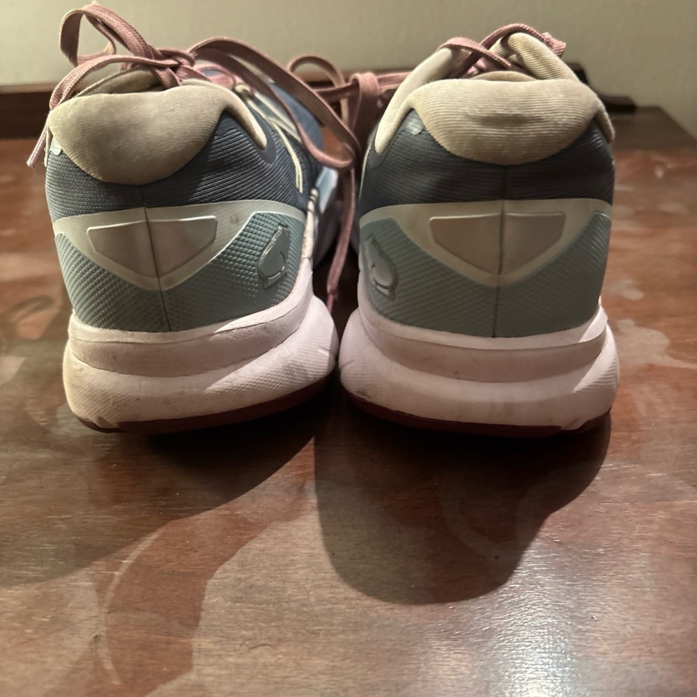 Karhu Women's Navy and Pink Sneakers - Picture 4 of 10